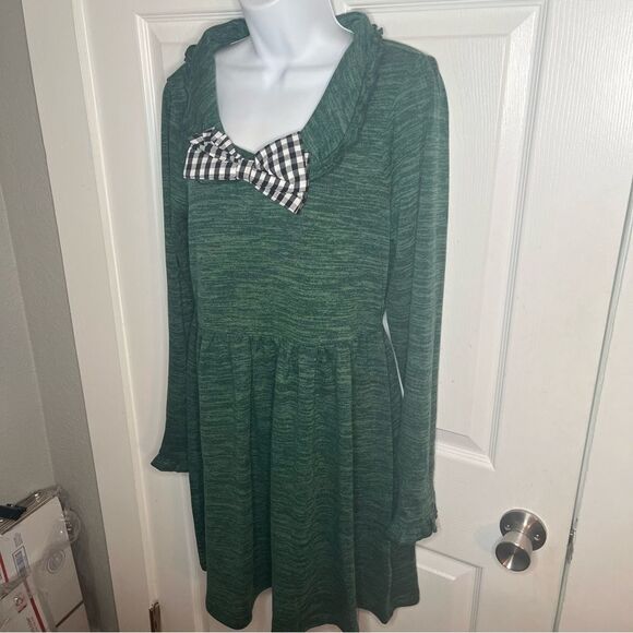 Modcloth Emerald Green Touched by Time Ruffle Accent Buffalo Plaid Bow M NWT - Picture 8 of 13